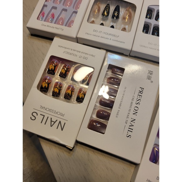 Press On Nails Lot Of 54 Packs Of Nails New Random Shapes And Sizes - Picture 10 of 16